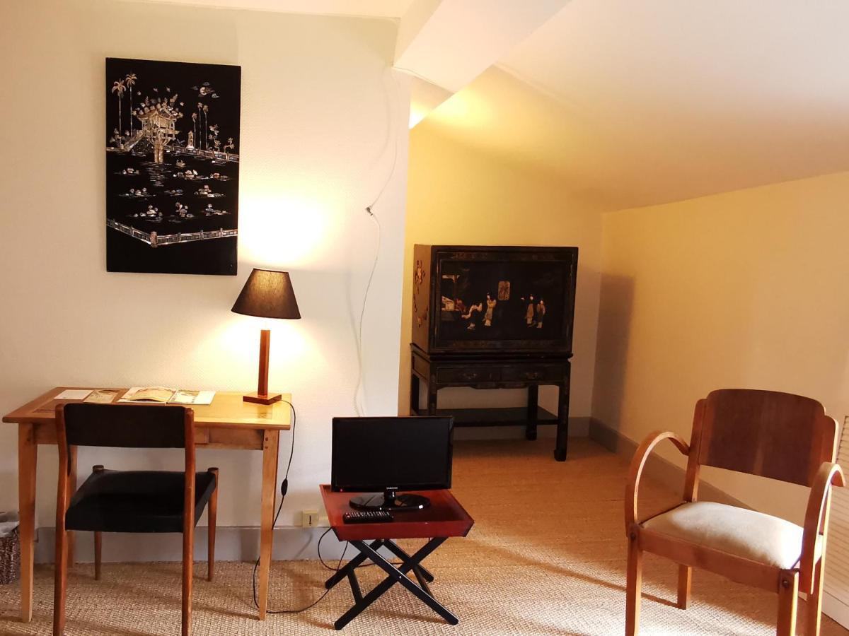 Logis Hotel Restaurant La Barguillere Saint-Pierre-de-Rivière Εξωτερικό φωτογραφία