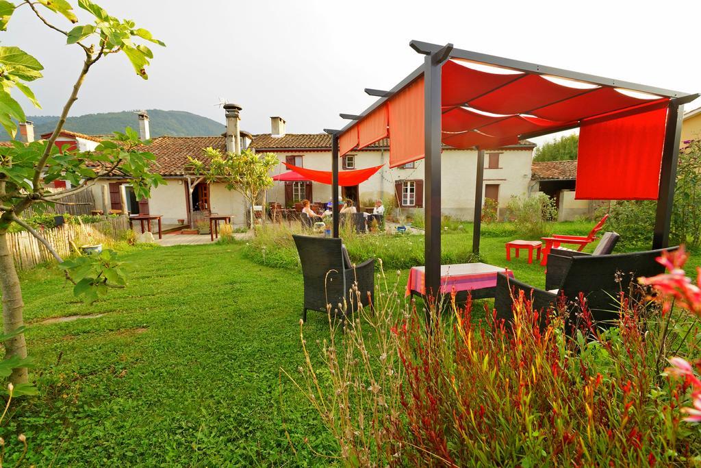 Logis Hotel Restaurant La Barguillere Saint-Pierre-de-Rivière Εξωτερικό φωτογραφία